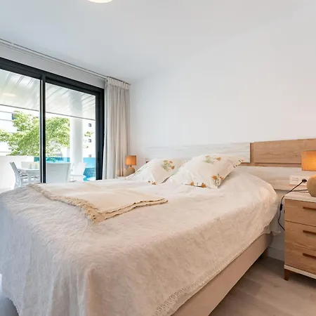 Lägenhet Jardines De Lagunas De
